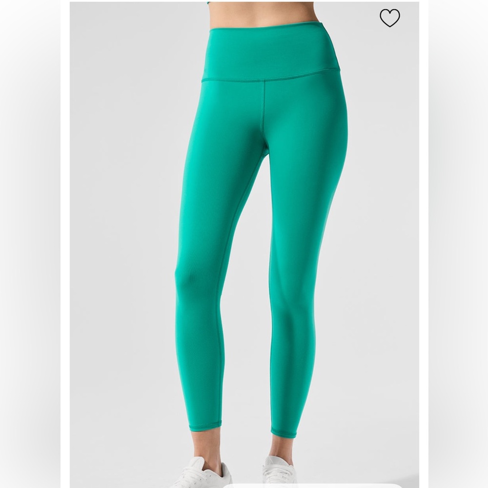 ALO Yoga 7/8 Airbrush High-Waisted Leggings In Spruce Green
